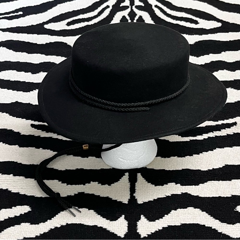 Vintage Arlin 100% Wool Bolero Boater Hat Black Chin Strap Size Medium 22” - Picture 4 of 12